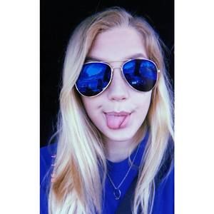 Meet your Posher, Victoria